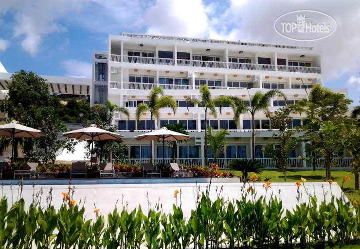 Hotel photo The Cliff Resort and Residences 4*