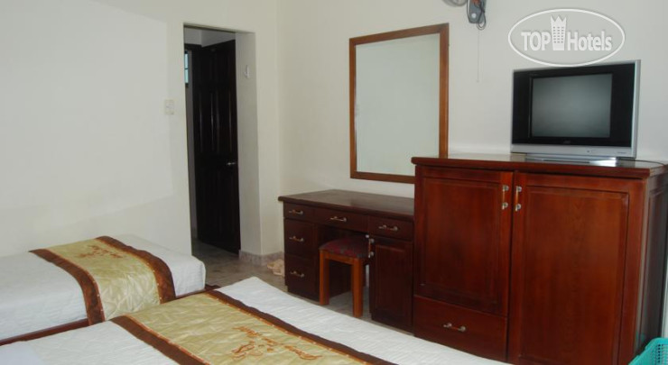 New photos from tourists Giang Son Hotel 1 1*