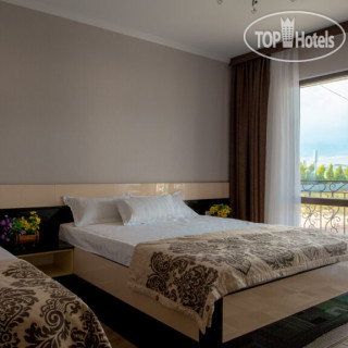 Photos ololoFamily Арт-Отель