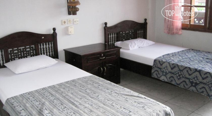 Photos Taman Mekar Beach Inn 2