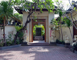 Photos Jati Hotel  & Home Stay