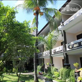 Photos Bakungs Beach Hotel