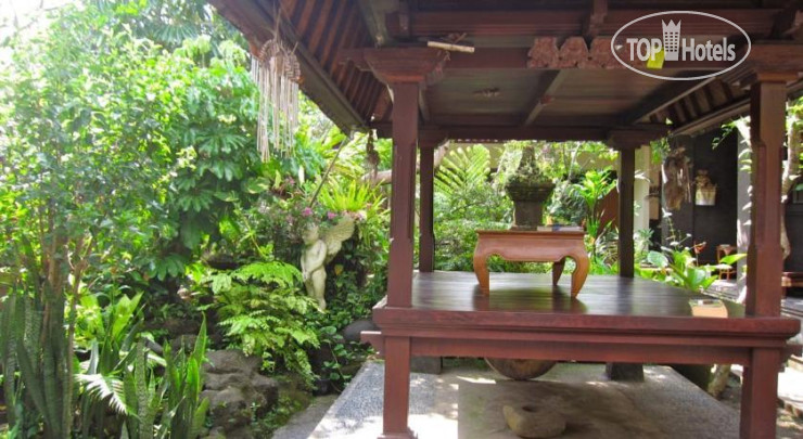 Photos Pratama Home Stay