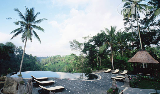 Фото Tanah Merah Resort & Gallery