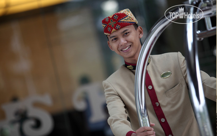 Photos Hotel Santika Taman Mini Indonesia Indah