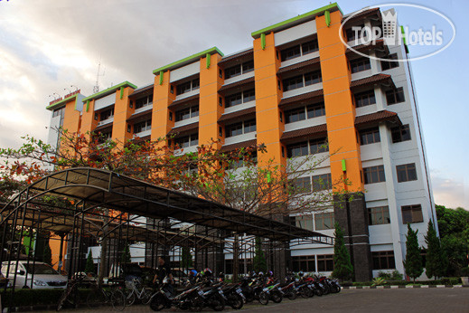 Photos MMUGM Hotel & Convention