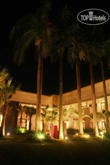 Hotelier's photos Gowongan Inn 3*