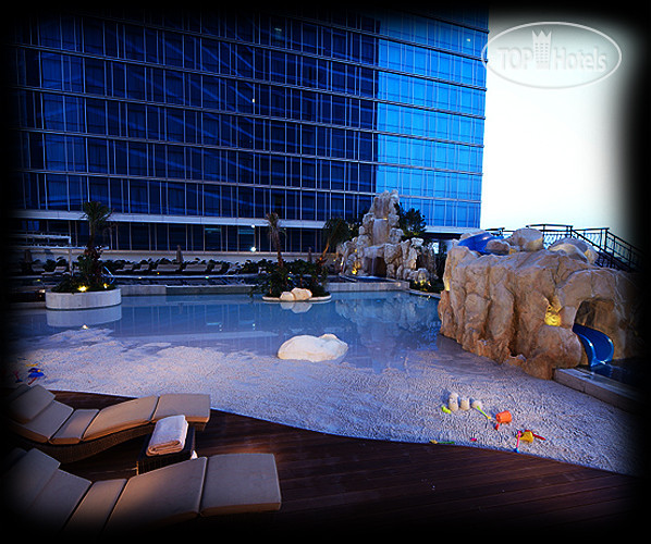 Hotel photo The Trans Luxury Hote 5*
