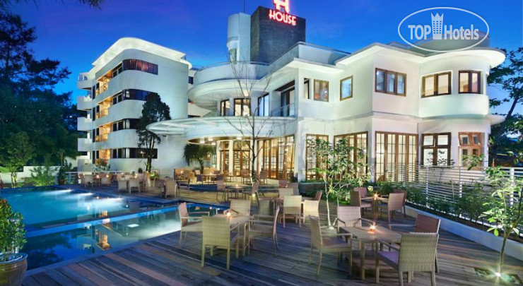 Hotelier's photos House Sangkuriang 4*