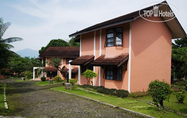 Hotelier's photos Grand Cempaka Resort & Convention 3*
