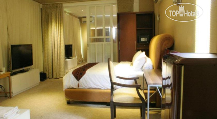 New photos from tourists Magnolia Hotel 1*