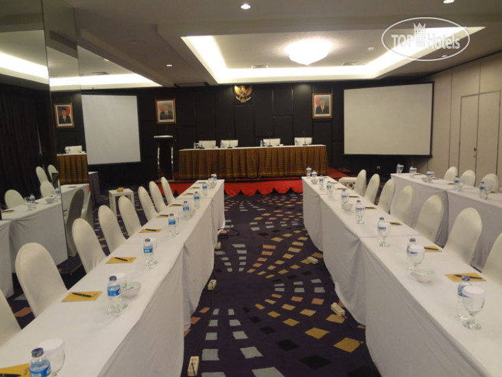 New photos from tourists Diradja Hotel 3*