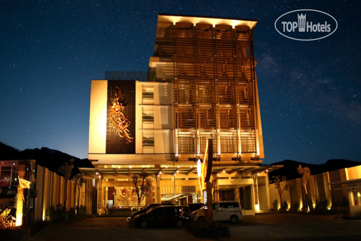 Hotelier's photos Crystal Lotus Hotel Yogyakarta 4*