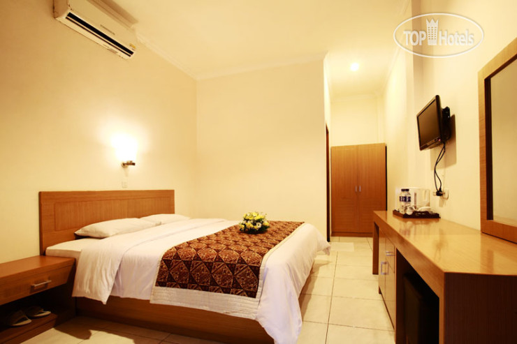 New photos from tourists Arini Hotel 2*