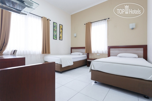 New photos from tourists Arya Graha Hostel 1*