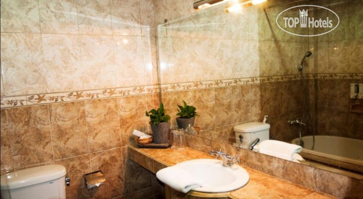 New photos from tourists Ub Hotel 2*