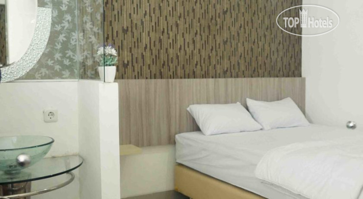 New photos from tourists Sanrina Hotel 1*