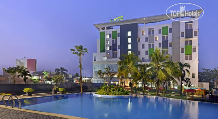 Hotelier's photos Whiz Prime Cifest Cikarang 3*