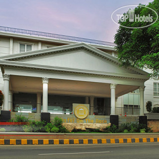 Photos On The Rock Hotel