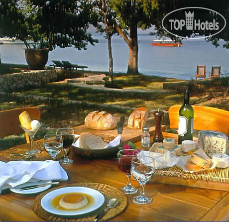 New photos from tourists Amanwana 5*