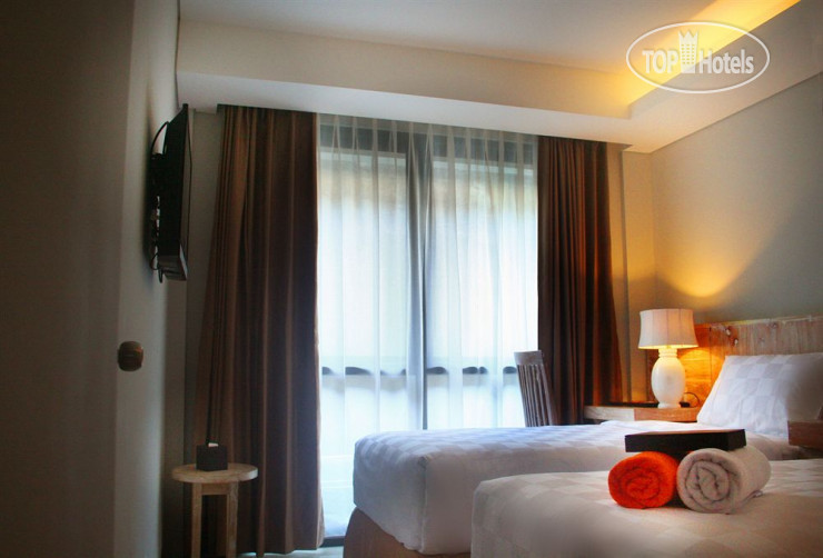 Фотографии отеля  The Edelweiss Boutique Hotel Kuta 4*