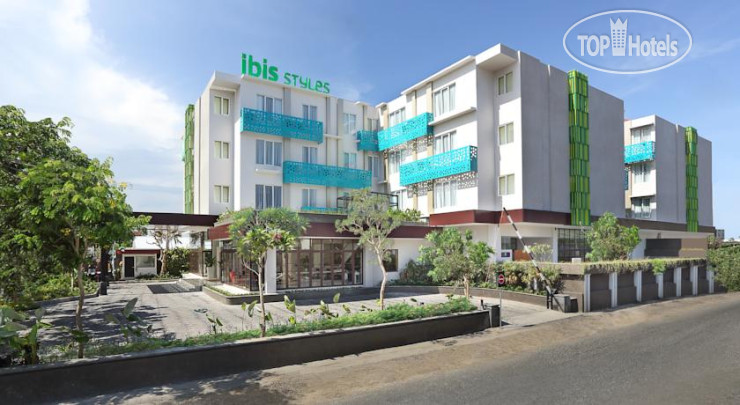 Hotelier's photos Grand Livio Kuta Hotel 3*