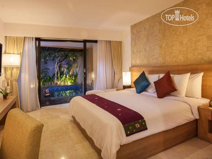 Hotelier's photos Park Regis Kuta 4*