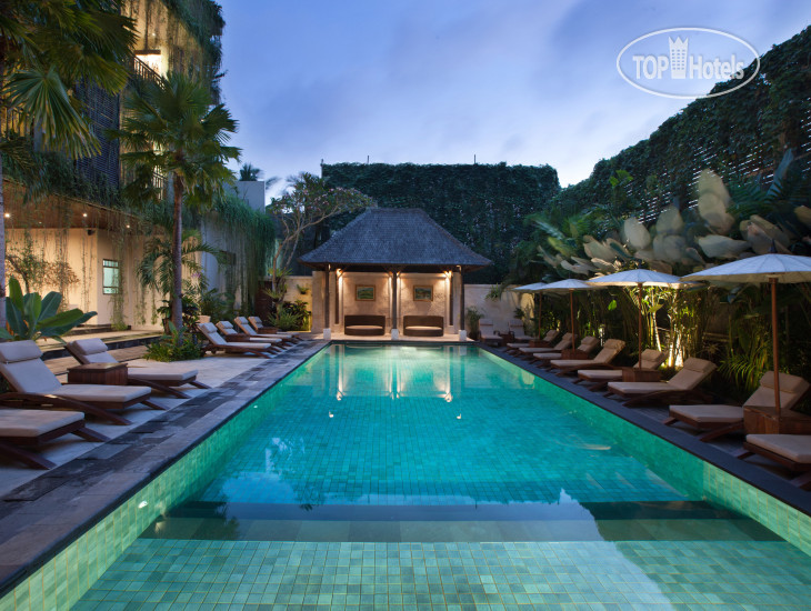 Hotelier's photos Ubud Village Hotel 3*