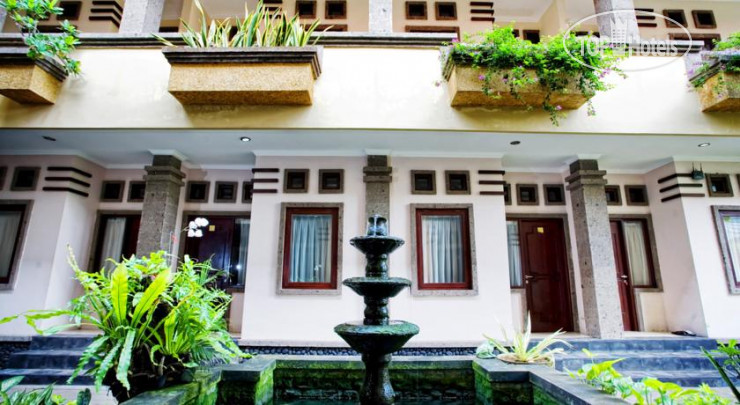 Hotelier's photos Tanjung Sari Inn 1*