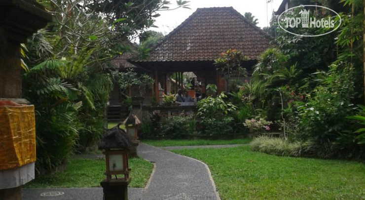 Hotelier's photos Mumbul Inn