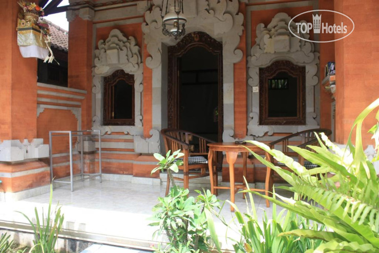 Hotelier's photos Tunjung Bungalows 1*