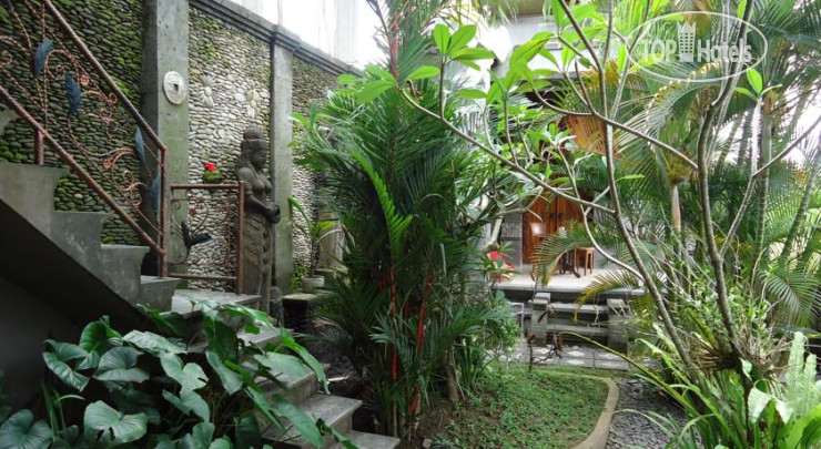 Hotelier's photos Bali Moon Guest House 1*
