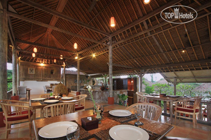 New photos from tourists Chili Cottage & Grill 2*