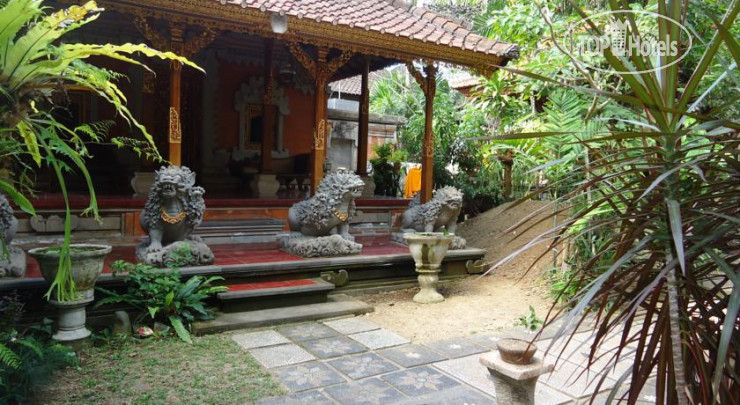 Hotelier's photos Wahyu Bungalow And Restaurant 3*