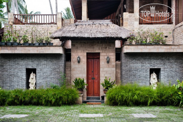 Hotelier's photos Sea Breeze Candidasa 4*