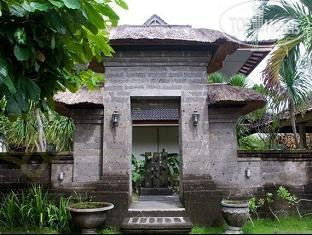 Hotelier's photos Dayu Beach Hotel 2*