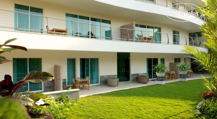 Hotelier's photos Seaside Suites Bali 4*