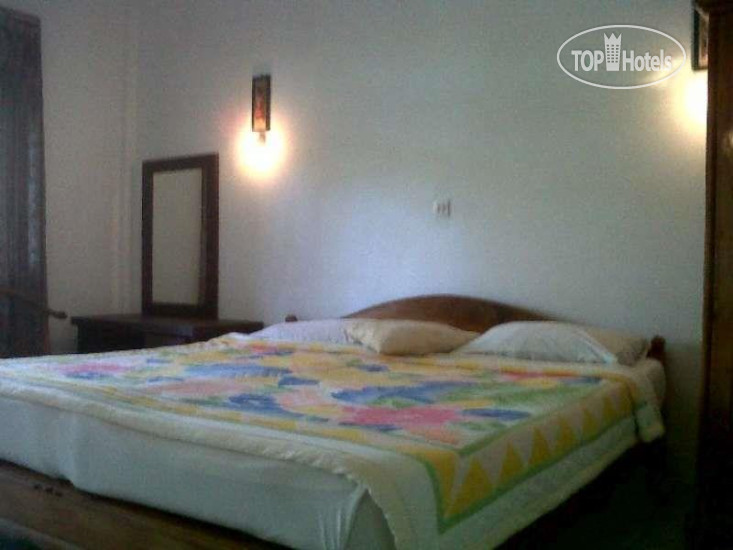 New photos from tourists Padang Lovina Seaside Cottages 3*