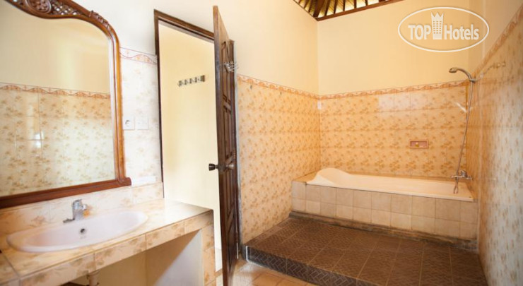 New photos from tourists Segara Bukit Seaside Cottages 2*