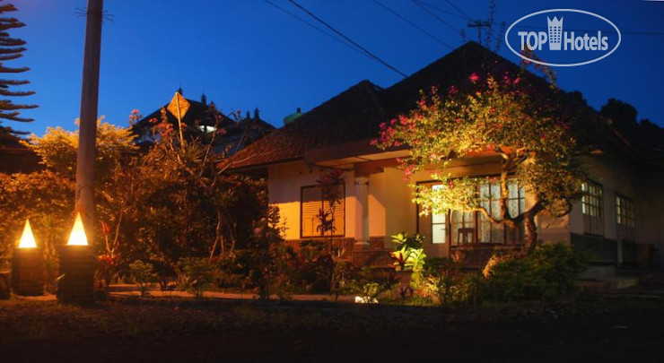 Hotelier's photos Made Oka Homestay And Warung 1*