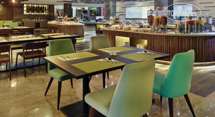 Новые добавленные фото туристов Mercure Bali Legian Hotel 4*