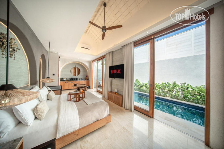Hotel photo Astera Villa Seminyak 5*