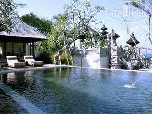 Hotelier's photos The Royal Santrian 5*