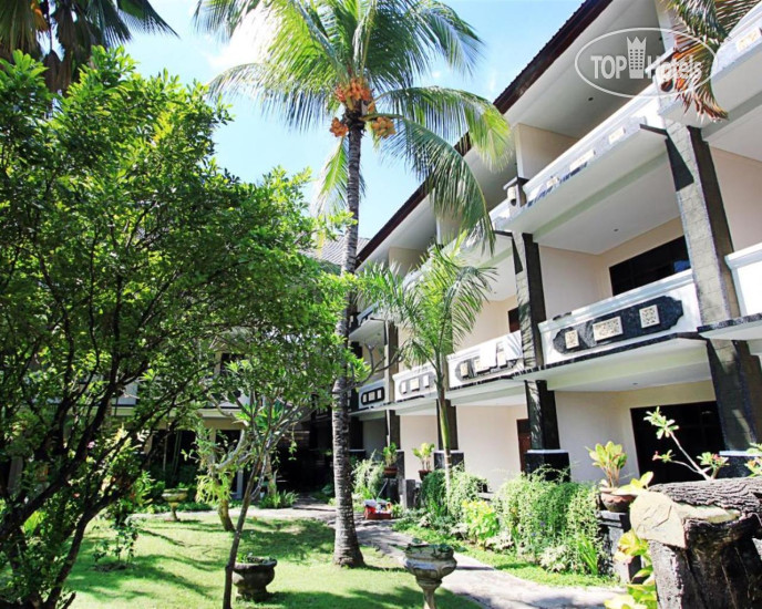 New photos from tourists Bakung Beach Cottages 3*