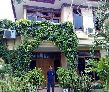 Hotelier's photos Royal Garden Villa APT