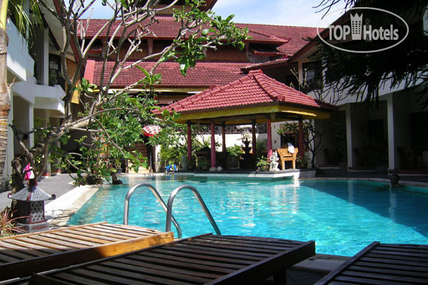 Hotel photo The Flora Kuta 2*