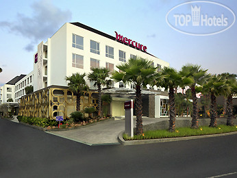 Hotelier's photos Mercure Bali Harvestland Kuta 4*