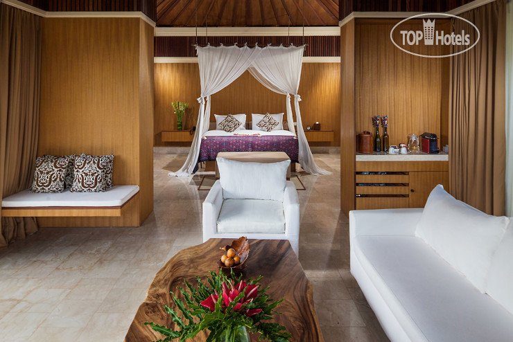 Hotel photo Komaneka at Rasa Sayang 4*