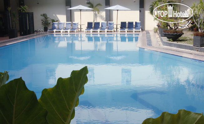 Hotel photo Singgasana Hotel Makassar 4*