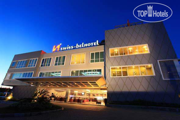 Hotel photo Swiss-Belhotel Kendari 4*